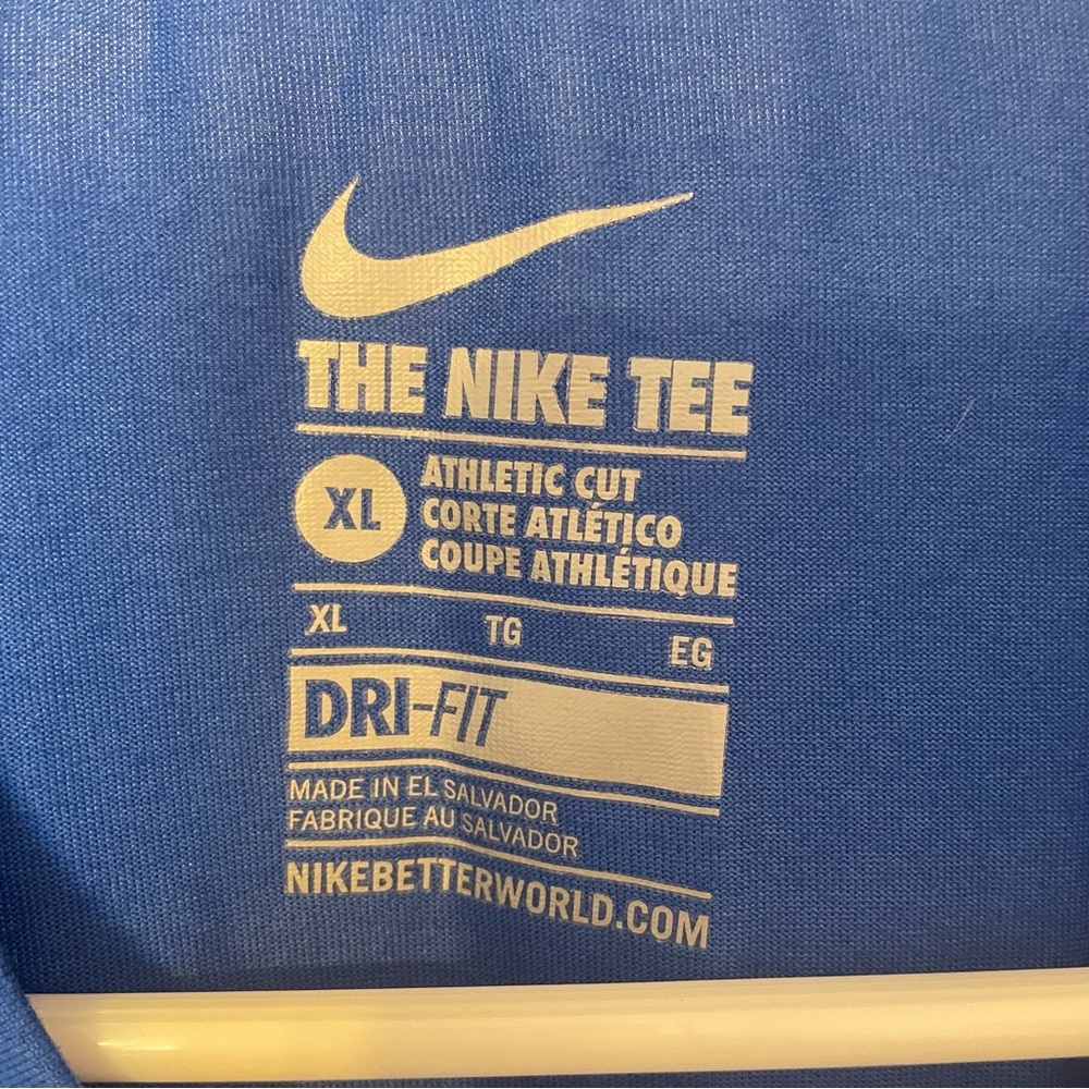 Nike Dri-Fit Long Sleeve T-Shirt - Kentucky Football Citrus Bowl 2019 - Picture 4 of 6